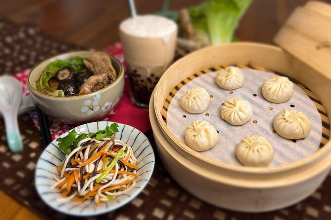 Taipei Fresh Market Tour and Colorful Bubble Tea Making - Who will enjoy this Taipei food class?