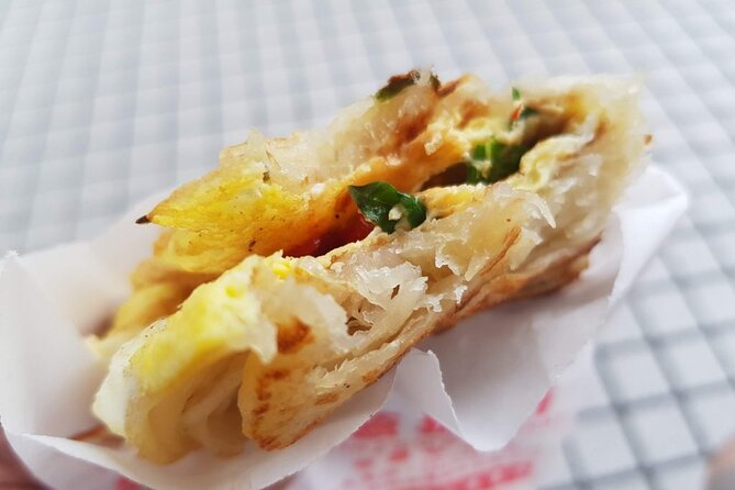 Taipei Hidden Eats, Market & Street Food Tour with 8+ Tastings - The secret dish and tofu pudding finish