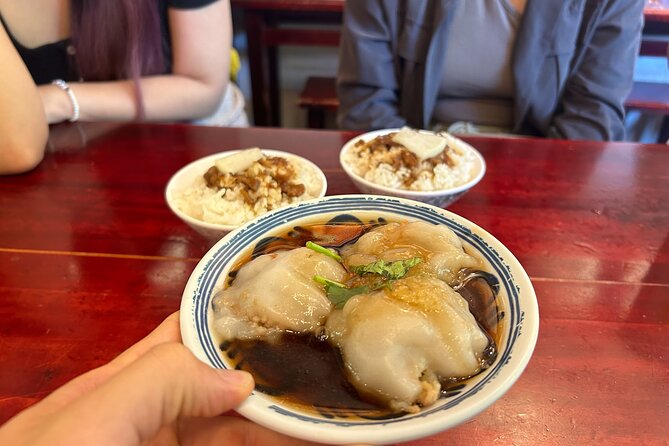 Taipei Hidden Eats, Market & Street Food Tour with 8+ Tastings - Shida Night Market and the value of timing