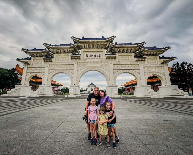 Taipei: Morning City Tour with National Palace Museum Entry - Should you book it?