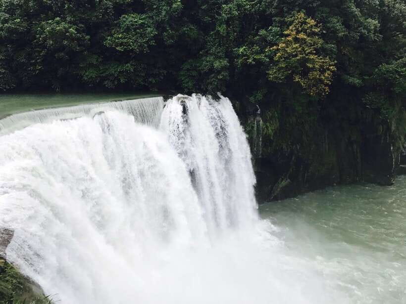 Taipei: Private City Sightseeing Tour with Driver - Who should book this Taipei tour?