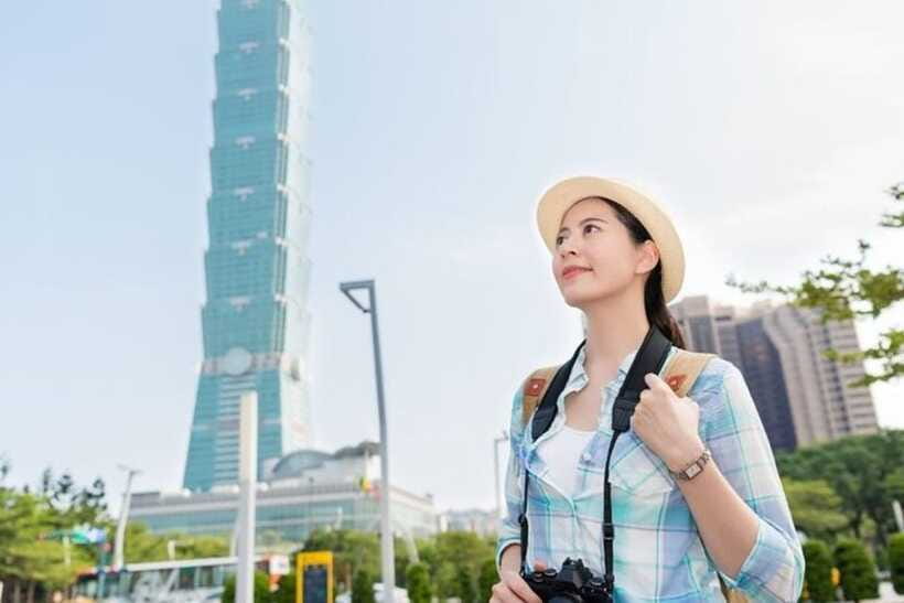 Taipei: Private custom tour with a local guide - Guides who have earned the strongest praise