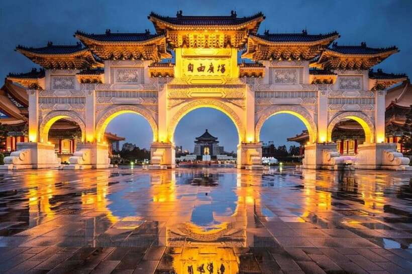 Taipei: Private custom tour with a local guide - Who benefits from four to eight hours