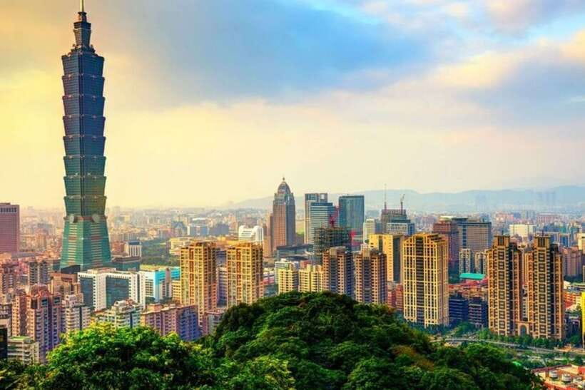 Taipei: Private custom tour with a local guide - Starting at your accommodation in Taipei City