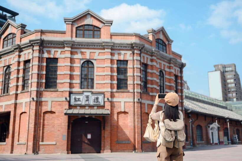 Taipei: Private Day Tour by Car - Why a private car makes sense in Taipei