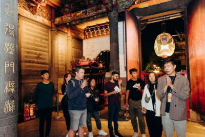 Taipei’s Origin & Longshan Temple – Taiwan Cultural Tour