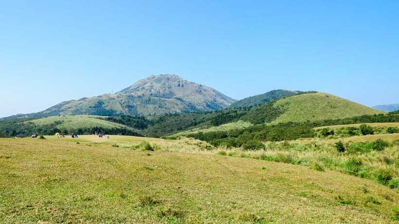 Taipei: Yangmingshan National Park Half-Day Tour - Why Yangmingshan makes a good half-day escape