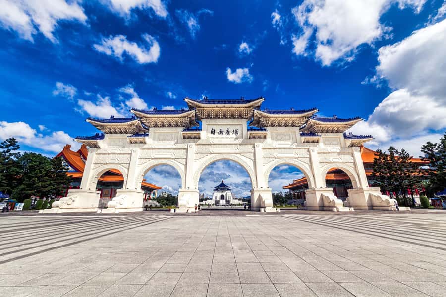 Taiwan Taipei: 8-Hour Customized Taipei City Exploration! - Taipei 101 and the modern city