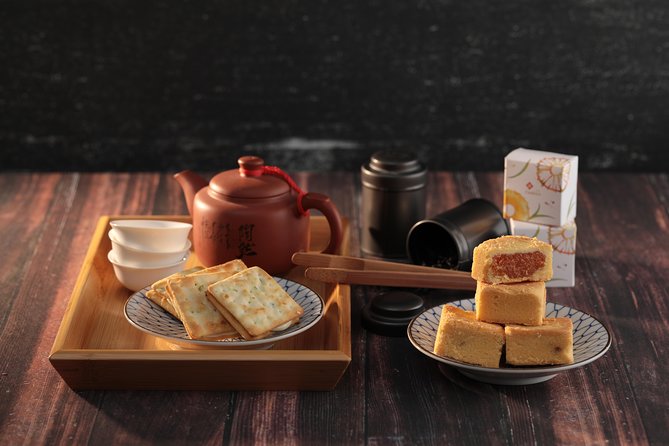 Taiwanese Baking Class with Oolong Tea Tasting in Taipei - Beginning with Taiwanese good-fortune pastries