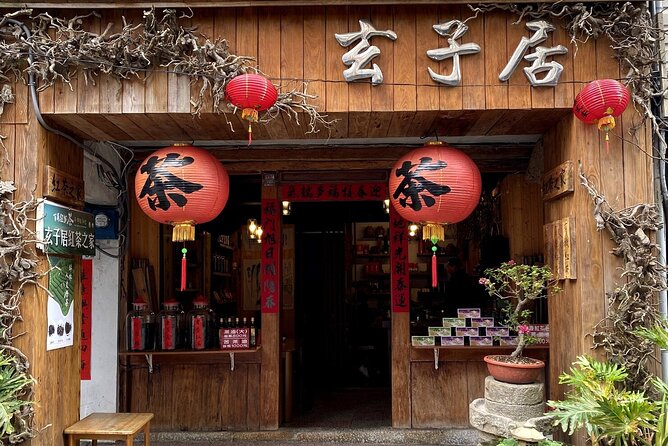 Thousand Island Lake and Pinglin Tea Plantation from Taipei - What the $52 price really covers