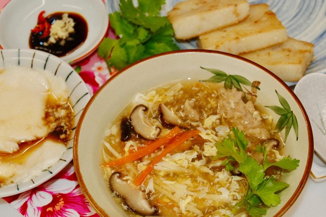 Turnip cake, Pork thick soup, Tofu pudding. Taiwan Traditional Light Meals Experience-C (Taipei Cooking Class) - Three Taiwanese dishes that make a useful cooking lesson