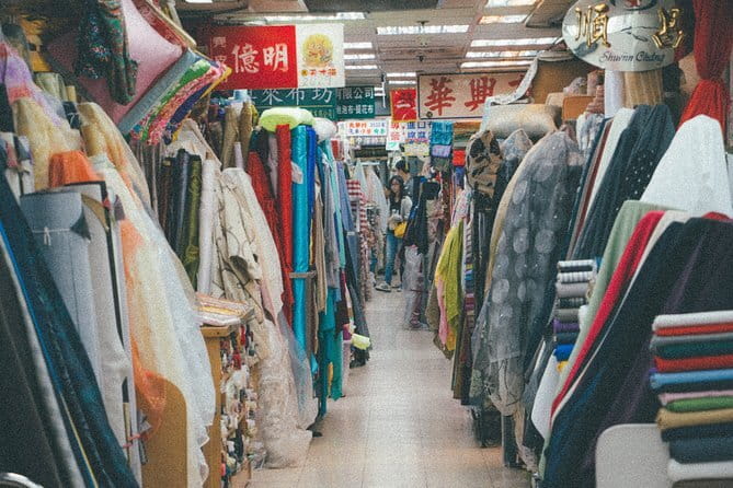 Vintage Taipei - Best of Taiwan & Sunset Walking Tour (Tip-based) - The old streets of Da Dao Cheng