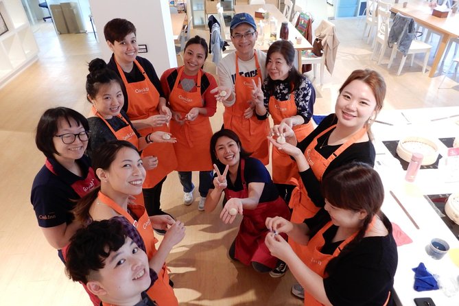Xiao Long Bao & Boba Tea Cooking Class in Taipei - What the two-hour afternoon schedule feels like