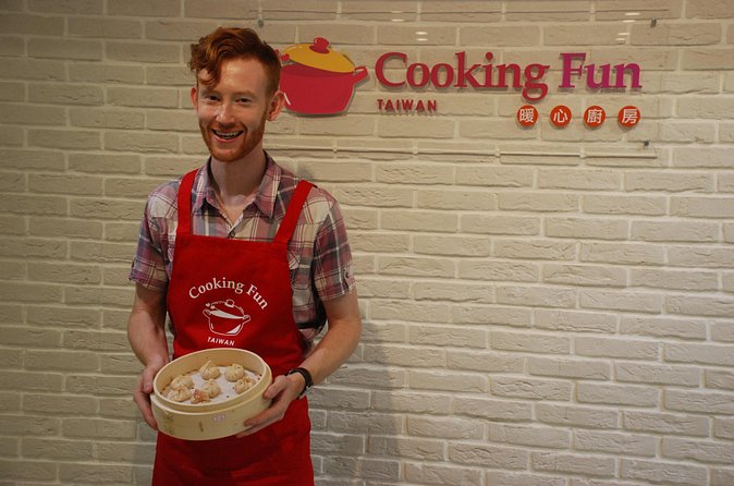 Xiao long bao, Pork thick soup, Bubble milk tea. (Taiwan Cooking Class)-B - Is $65 a fair price in Taipei?