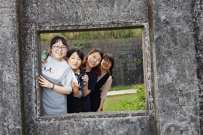 Yamingshan Volcano, Beitou Thermal Valley, Danshui Private Tour - Down to Tamsui Old Street and the sunset