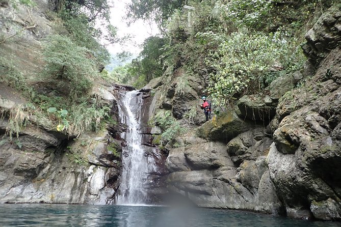 Yi-Hsin creek canyoning in northern Taiwan - Why Yi-Hsin Creek is worth the early alarm