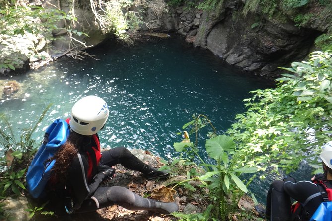 Yi-Hsin creek canyoning in northern Taiwan - Three waterfalls and the main canyon route